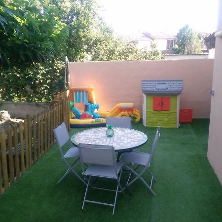 Appartement 62 M2 1Er Etage Avec Jardin Au Rdc Saint-Génis Exterior foto